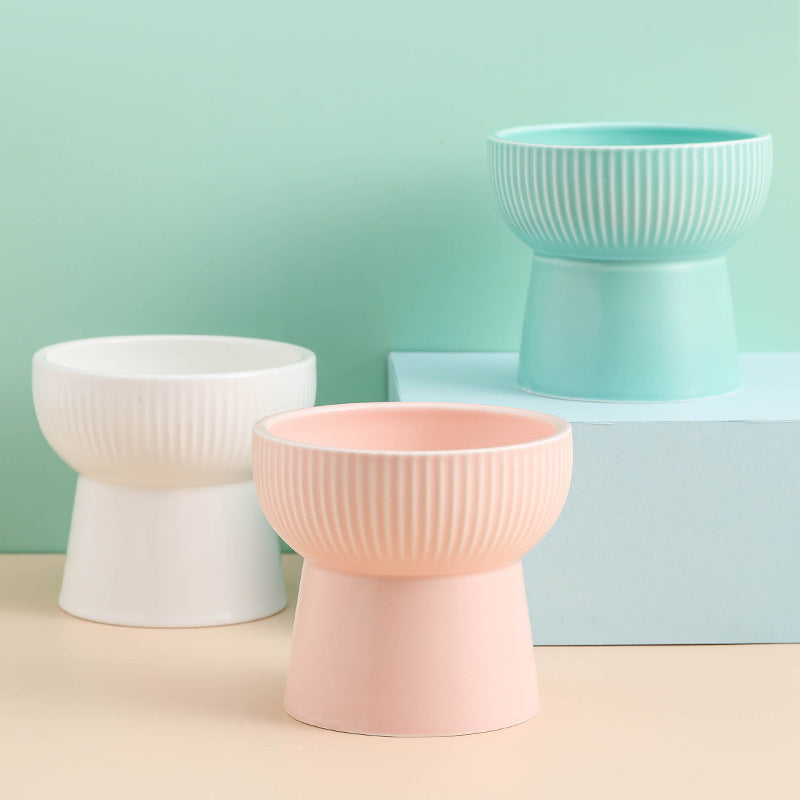 Le Calice: Ribbed ceramic pedestal bowl
