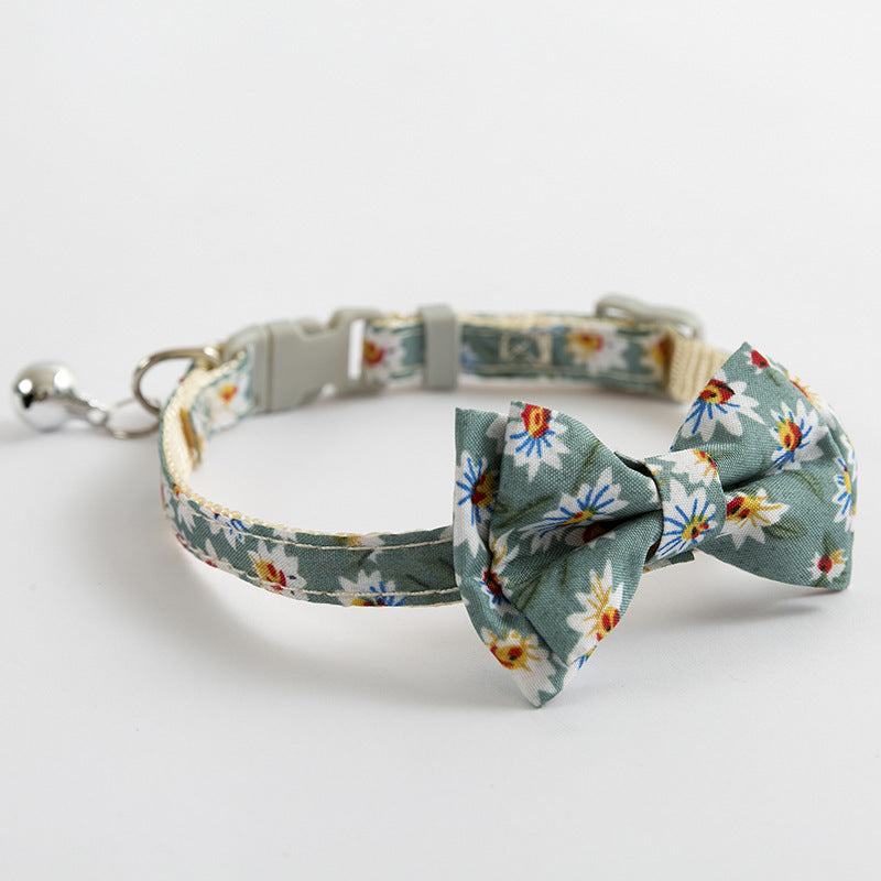 Le Nœud: Cotton cat collar with bow and bell