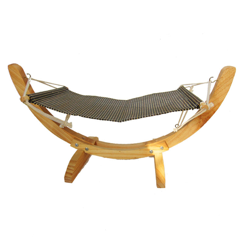 Le Transat: Wooden cat lounger with plush hammock