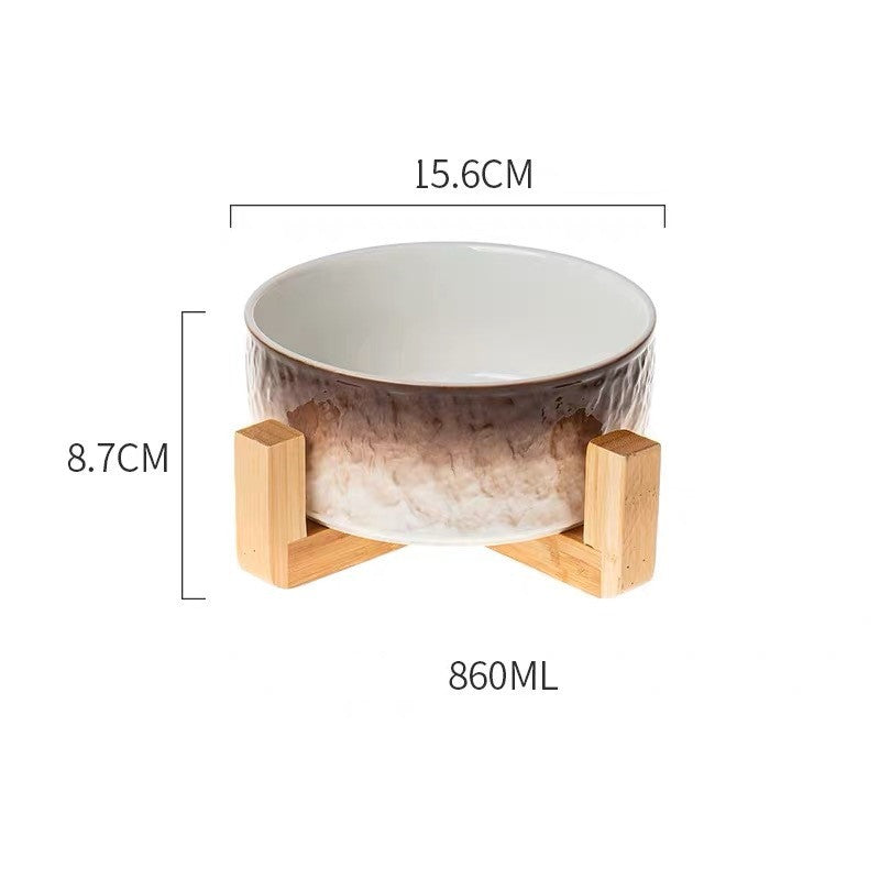 Le Grès: Glazed ceramic bowl on a bamboo stand