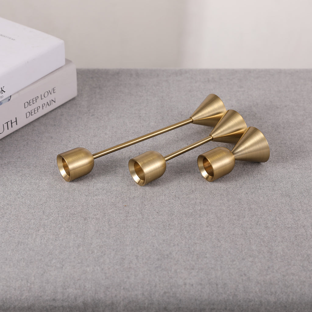Les Trois Flammes holders lying on their sides