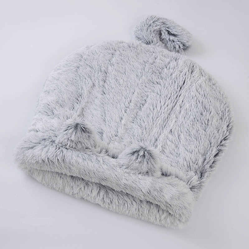Le Cocon: Plush cat sleeping-bag nest